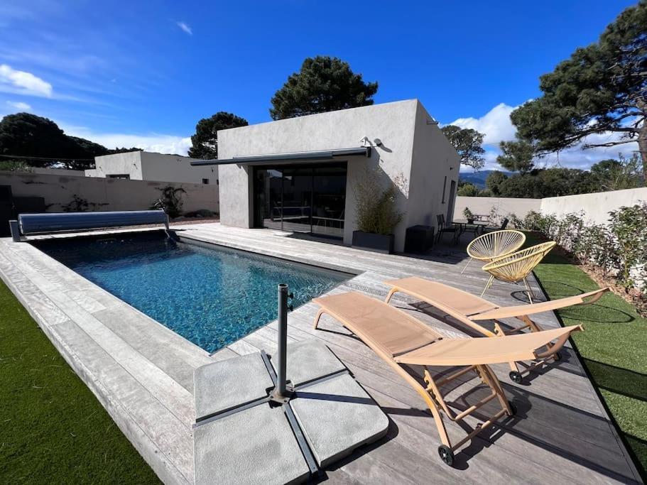 Piscine A 1km Proche Porto Vecchio Villa *